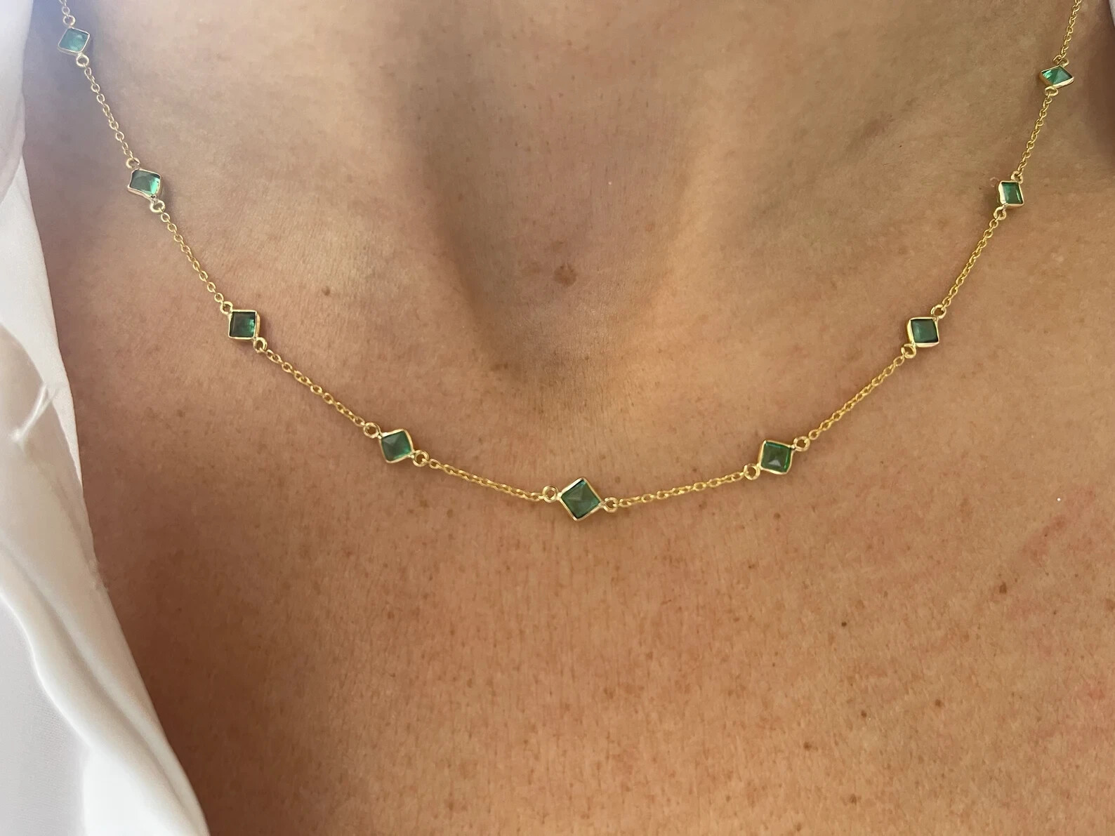 FLASH DEAL Princess Cut Natural Emerald Women’s Wedding Necklace 14K Yellow Gold