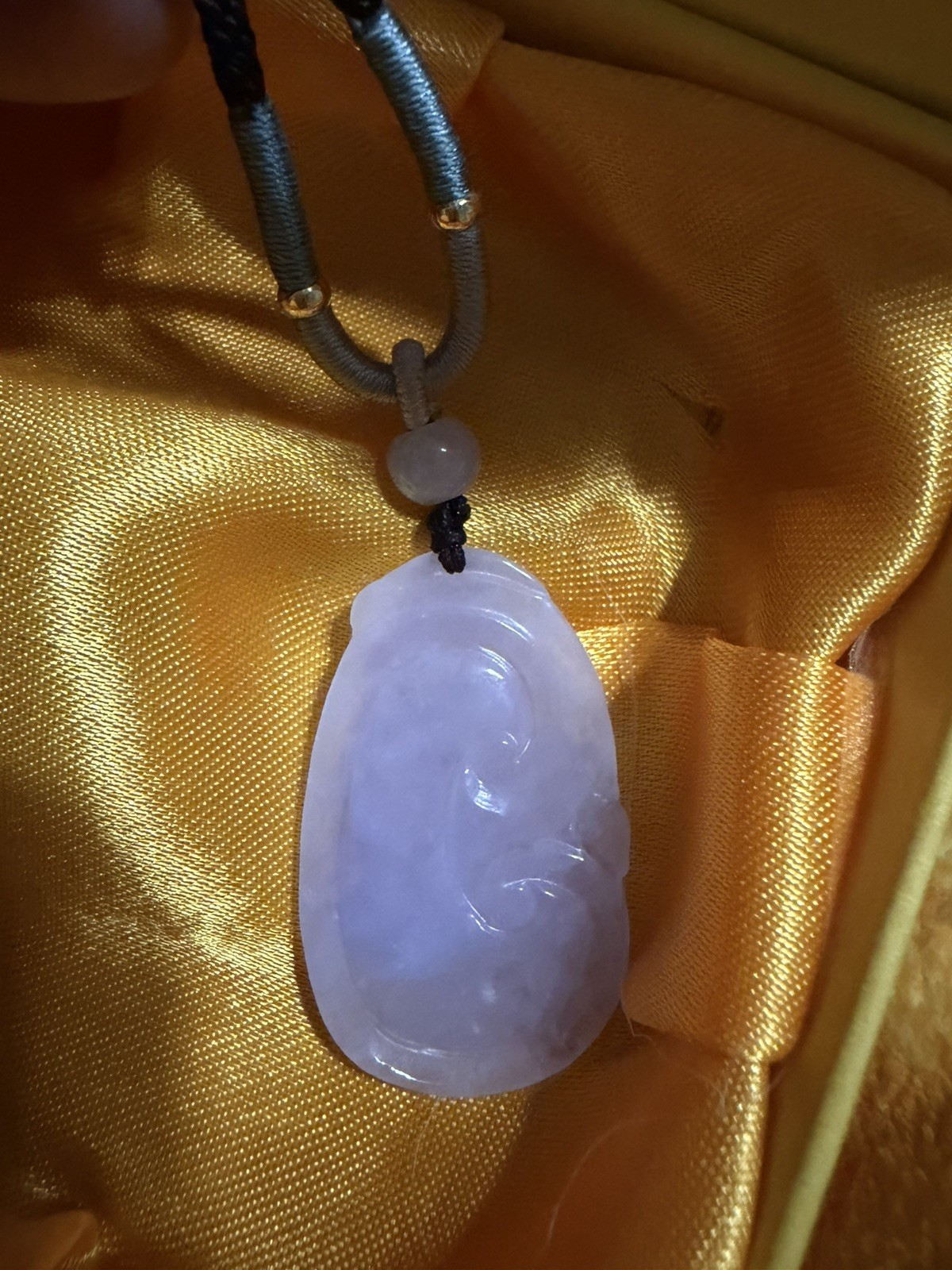 Untreated Burma Myanmar Grade A Jadeite LAVENDER Carved Ruyi纯天然翡翠A货水潤通透紫羅蘭如意 种水