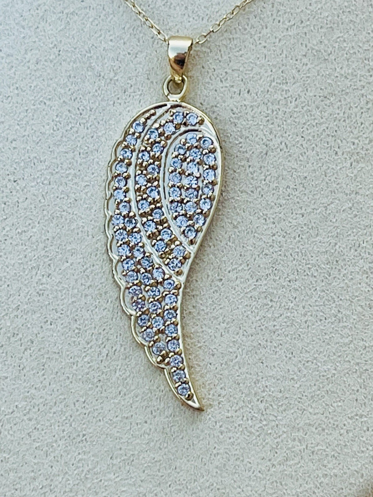 Designer FAS Gold Vermeil Over 925 Sliver White Gemstone Wing Pendant Necklace