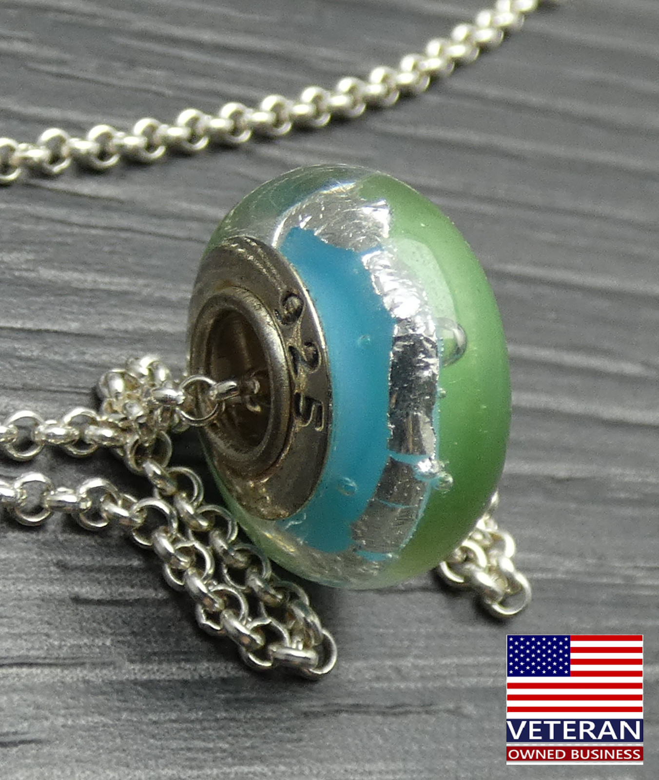 Sterling Silver Unique Green Blue Reflective Bead Charm Rolo Necklace 20 inches
