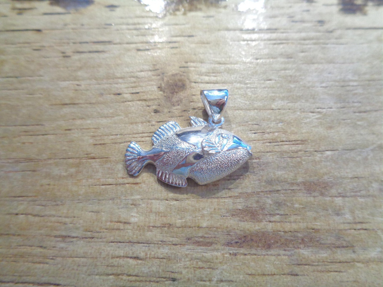 26MM SOLID 925 STER SILVER HAWAIIAN HUMUHUMUNUKUNUKUAPUAA TRIGGER FISH PENDANT