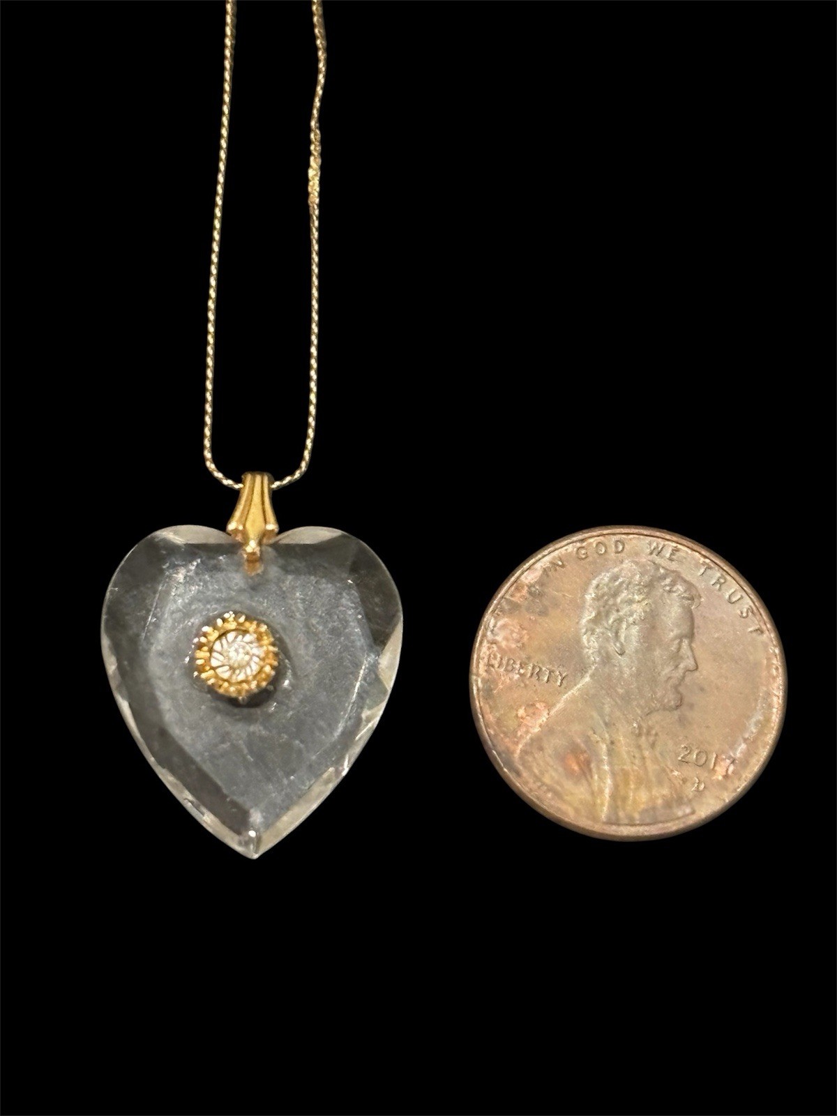 14k Yellow Gold 18” Chain And Clear Heart Pendant .67g 585