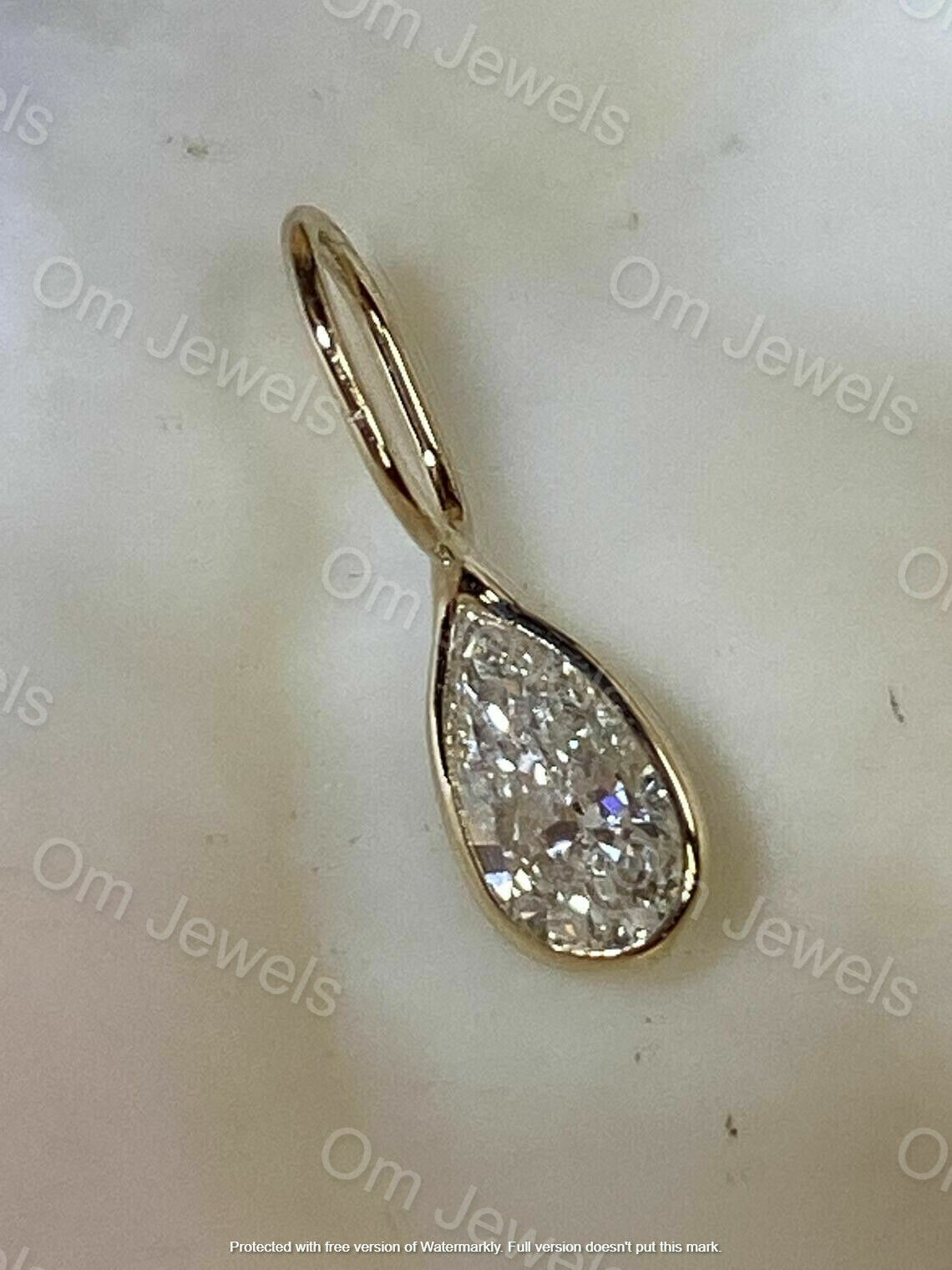 2Ct Pear Cut VVS1 Diamond Solitaire Pendant 18″Free Chain 14K Yellow Gold Finish