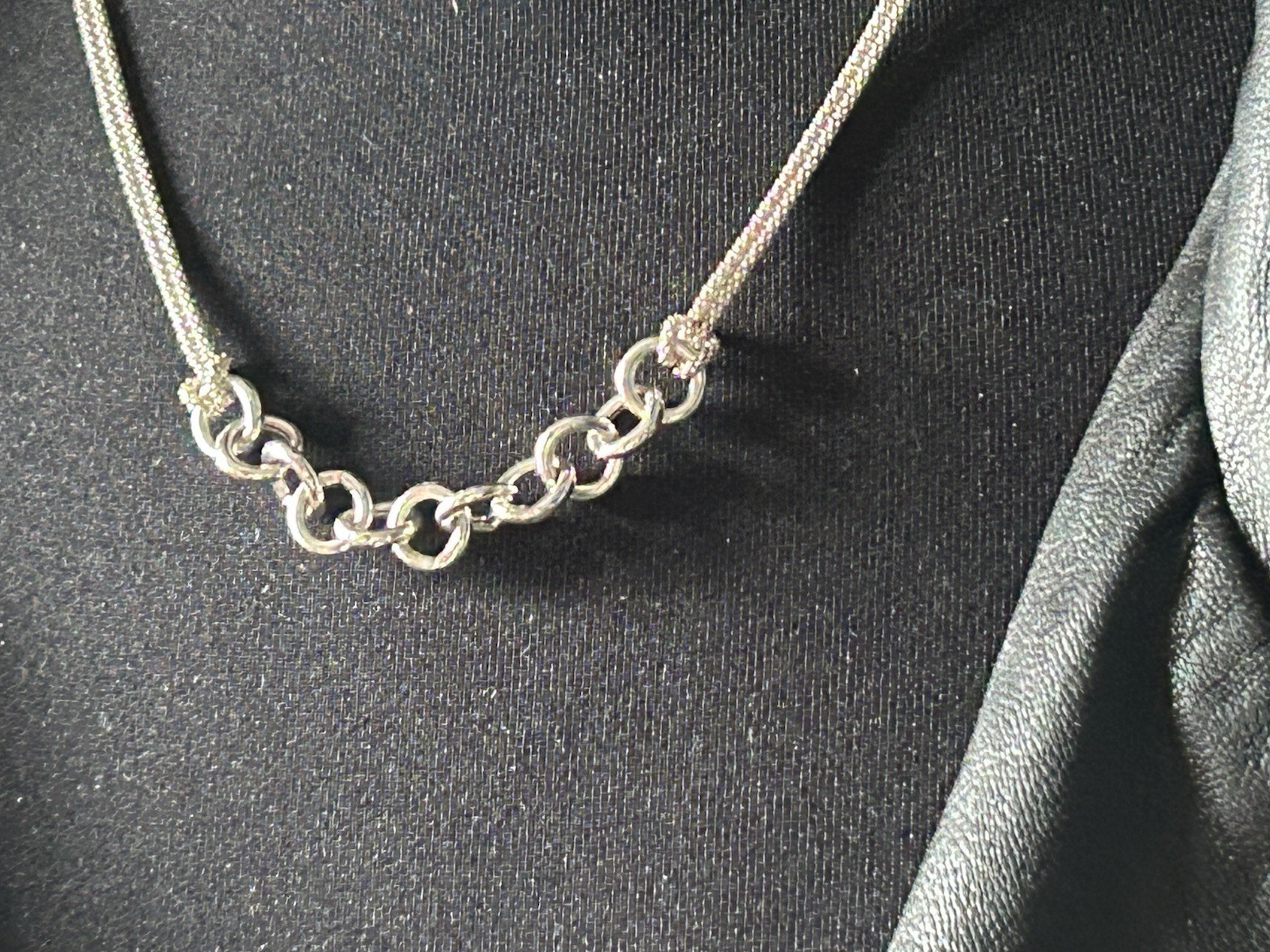 Sterling Silver Double Popcorn Link Necklace with Large Round Link Front (6.42g)