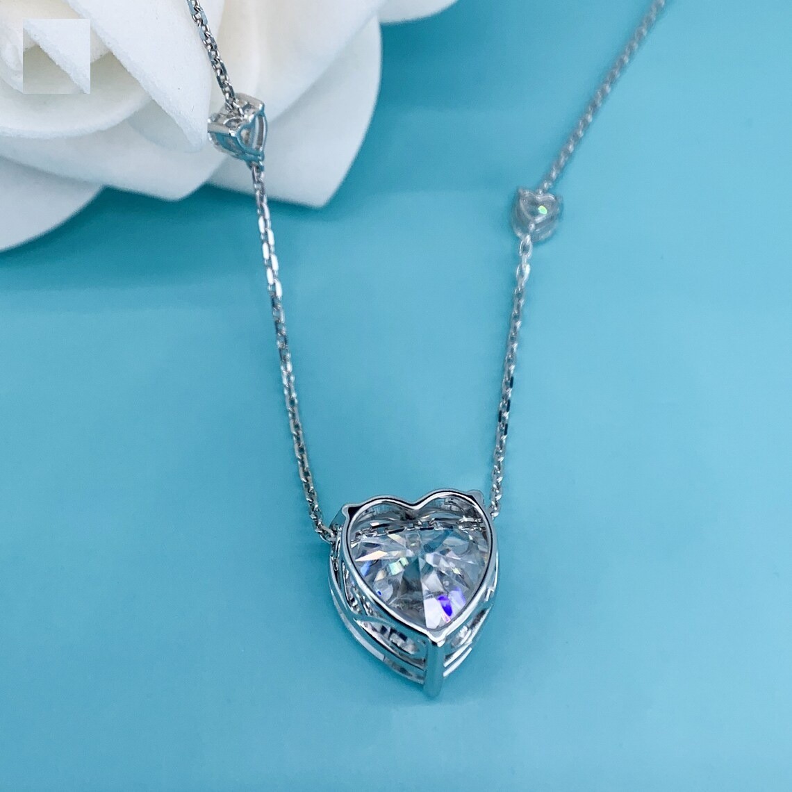 15 Ct Certified Treated White Diamond Solitaire Lovely Heart Pendant, 925 Silver