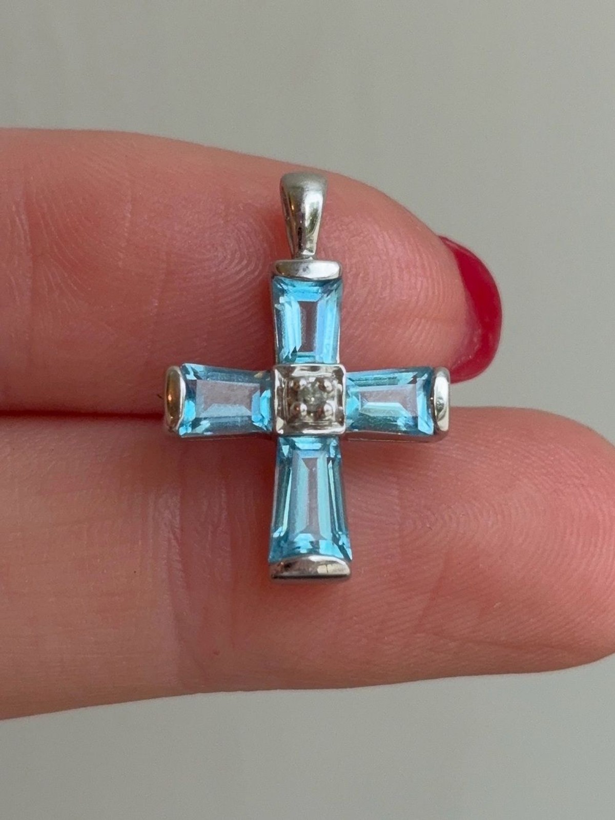 14k White Gold Vintage Diamond Blue Topaz Gemstone Cross Pendant