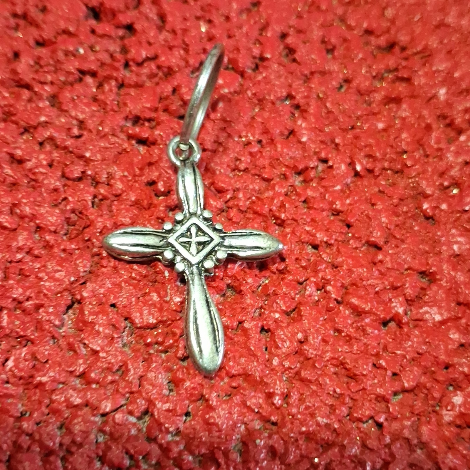 Silver Tone Religious Cross Pendant Charm in Metal No Stone Jewelry