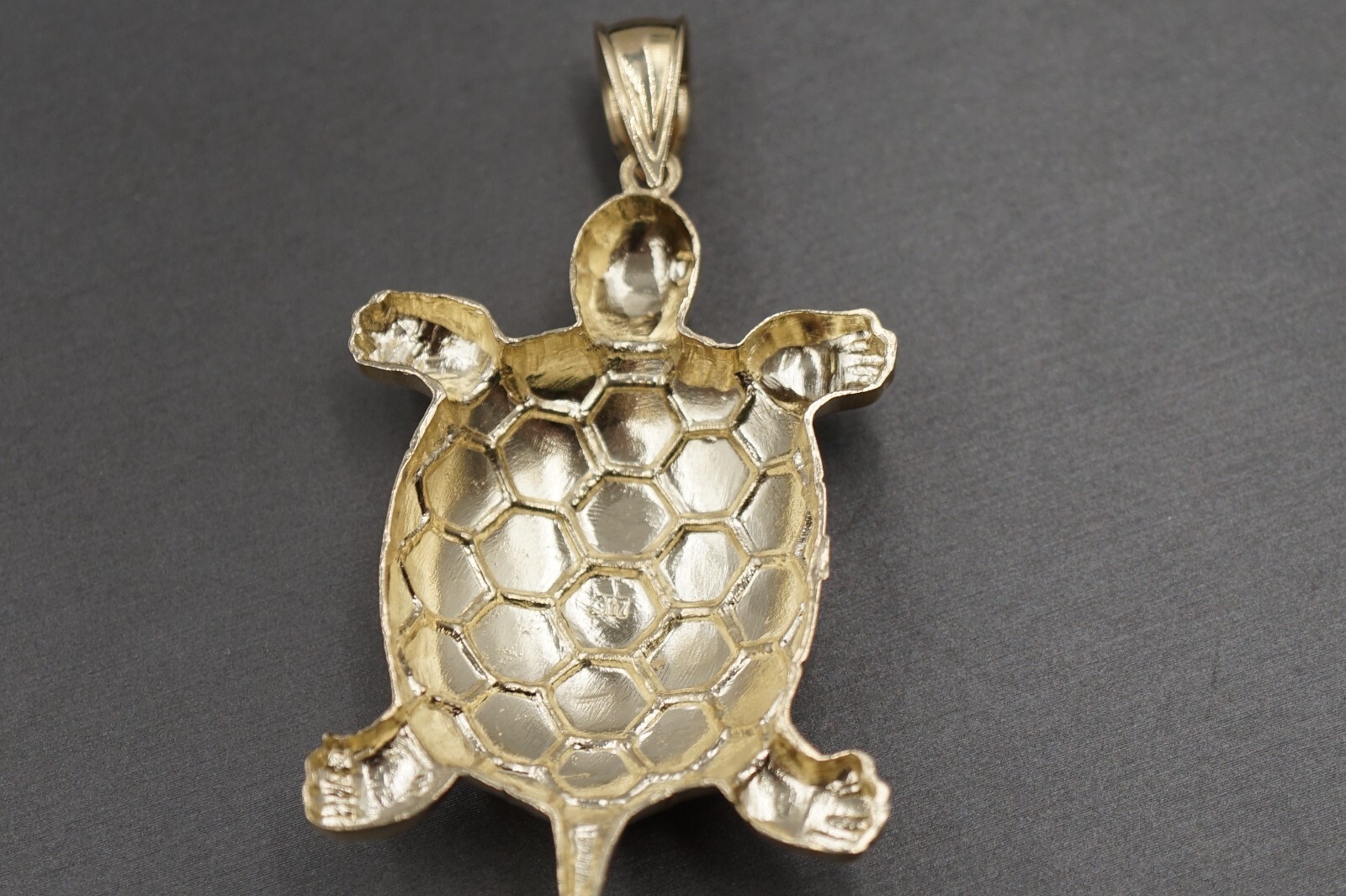 10K Solid Yellow Gold 2.75″ Diamond Cut Ocean Golden Turtle Charm Pendant.