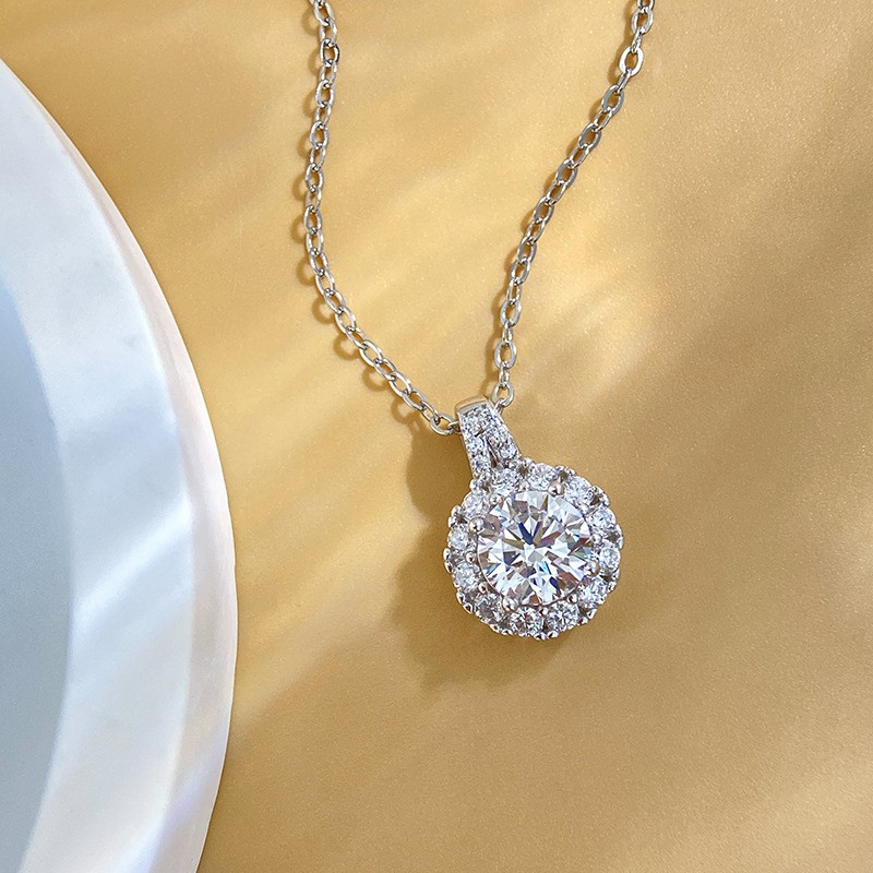 925 Sterling Silver 2.30Ct Lab Grown Diamond Round Cut Halo Women Pendant Chain