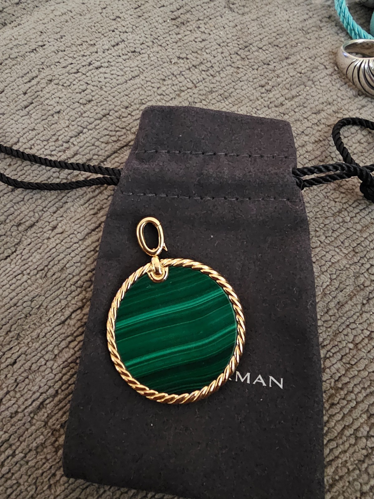 DAVID YURMAN 18K Gold & Malachite Elements Disc Pendant New Authentic