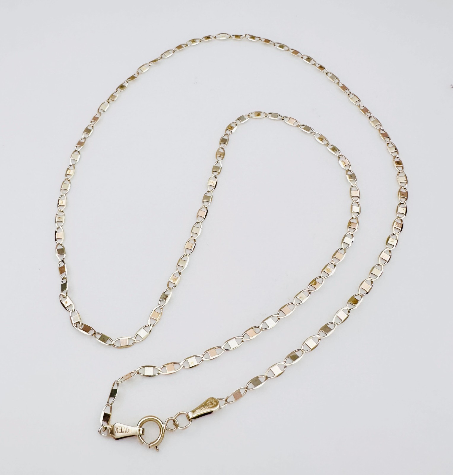 Solid 10K Multi-tone Gold Mariner Valentino Link Chain Necklace, 2.2mm, 18 7/8″