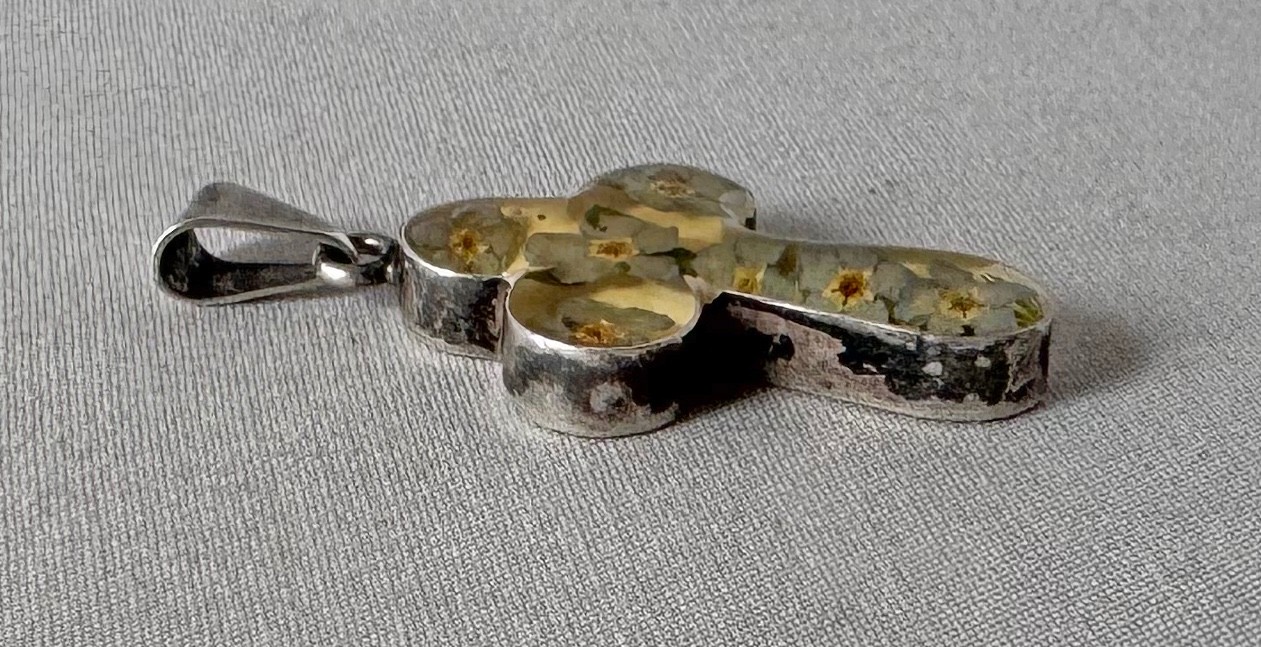 Sterling Silver & Miniature Dried Flowers in Resin CROSS Pendant Mexico;Y486