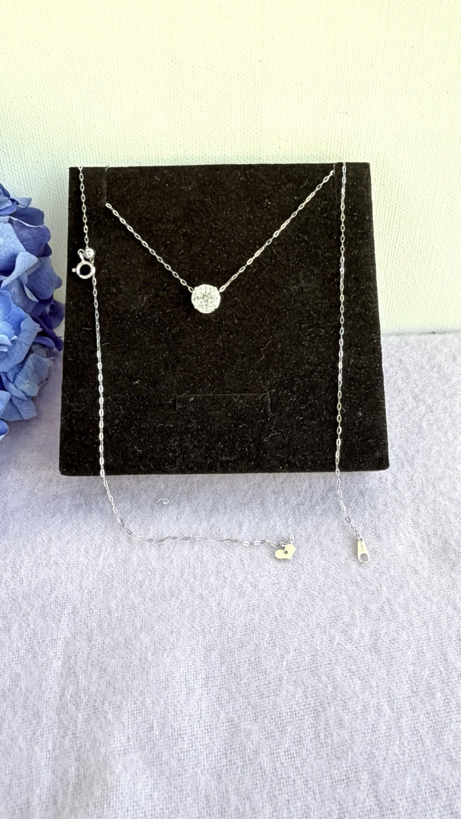 18K white gold Lab Grown Diamond Necklace with 0.50 carat diamond