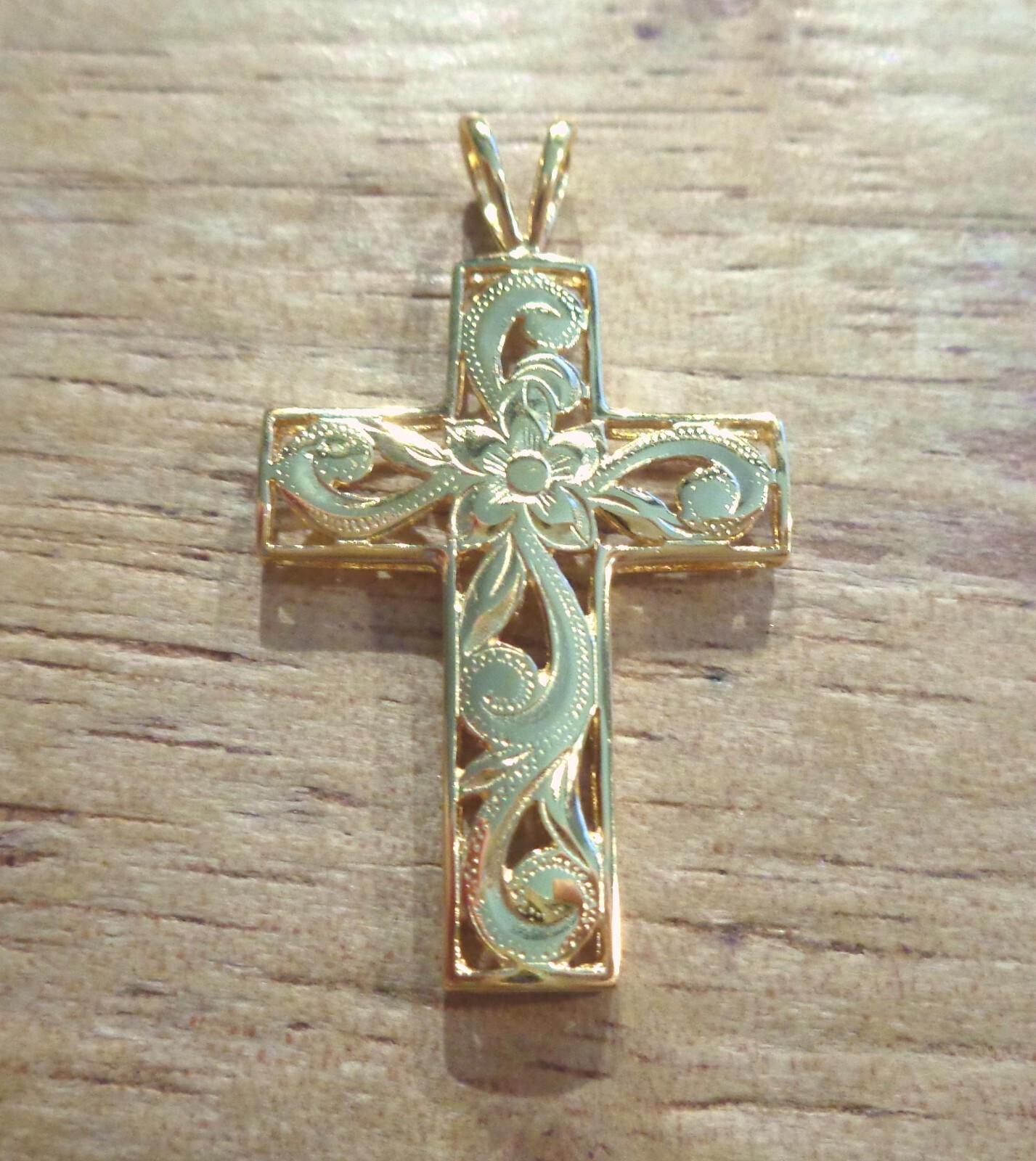 23MM 14K YELLOW GOLD PLATED 925 SILVER HAWAIIAN PLUMERIA SCROLL CROSS PENDANT