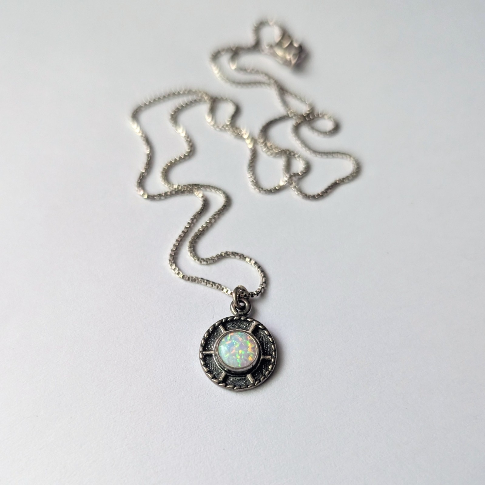 Sterling silver necklace Circle round opal pendant Stamped 925