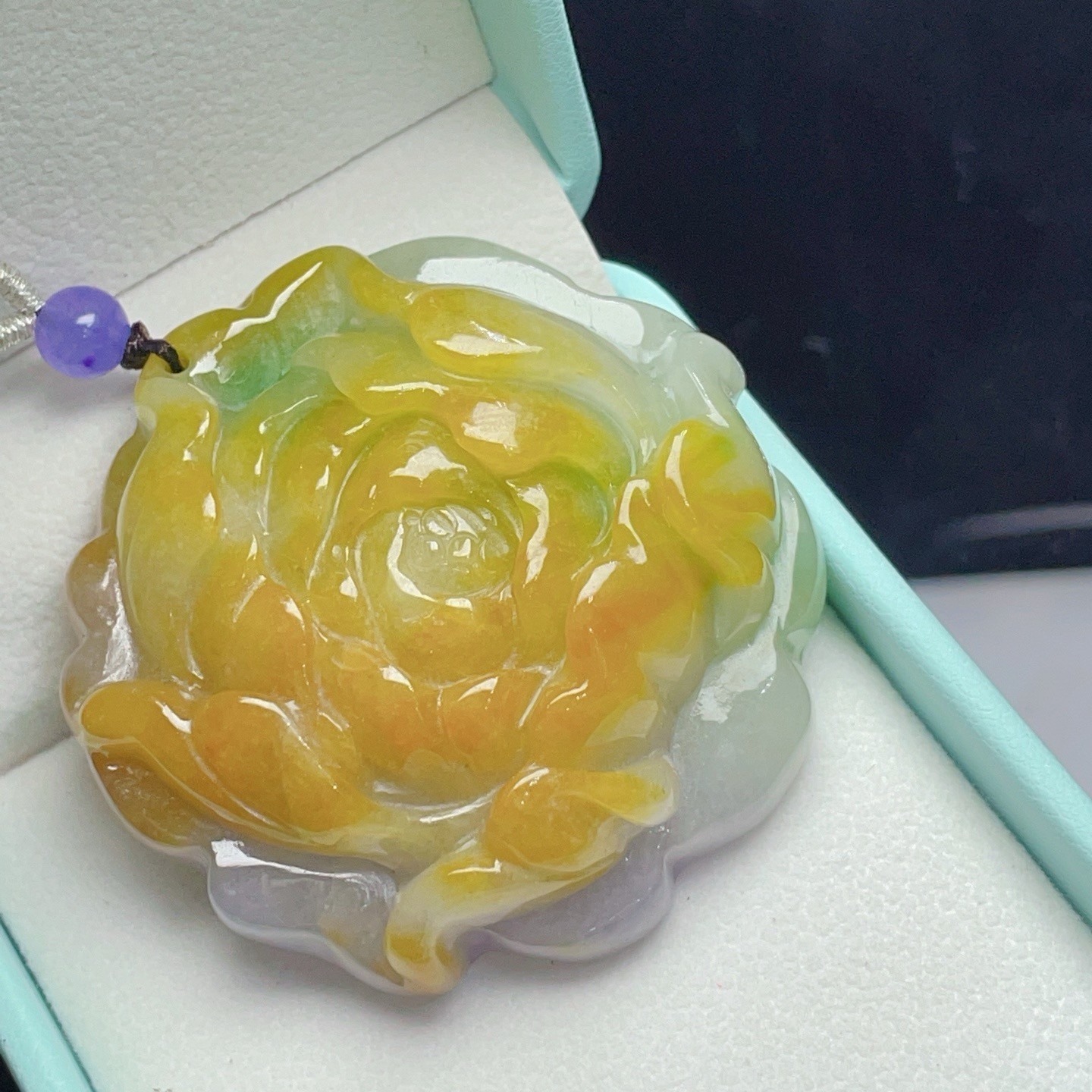 Natural Jadeite light purple Carved flower Amulet Pendant jade luck 花.