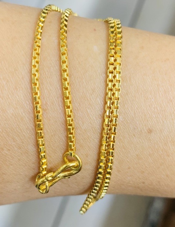 24k Solid Yellow Gold Box Link Chain Necklace 11.5Grams 15.65Inches (1.8mm)