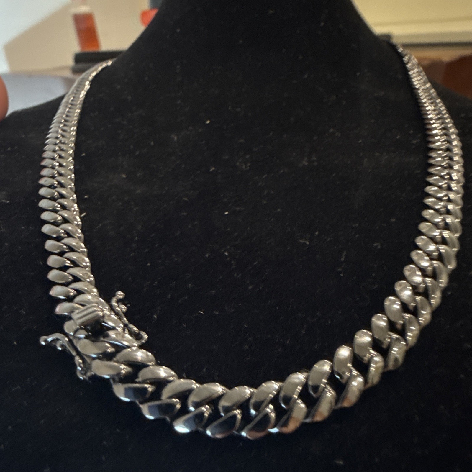 Miami Cuban 6mm 20” (44g) Black Rhodium Platinum Finish over SOLID 925 Silver
