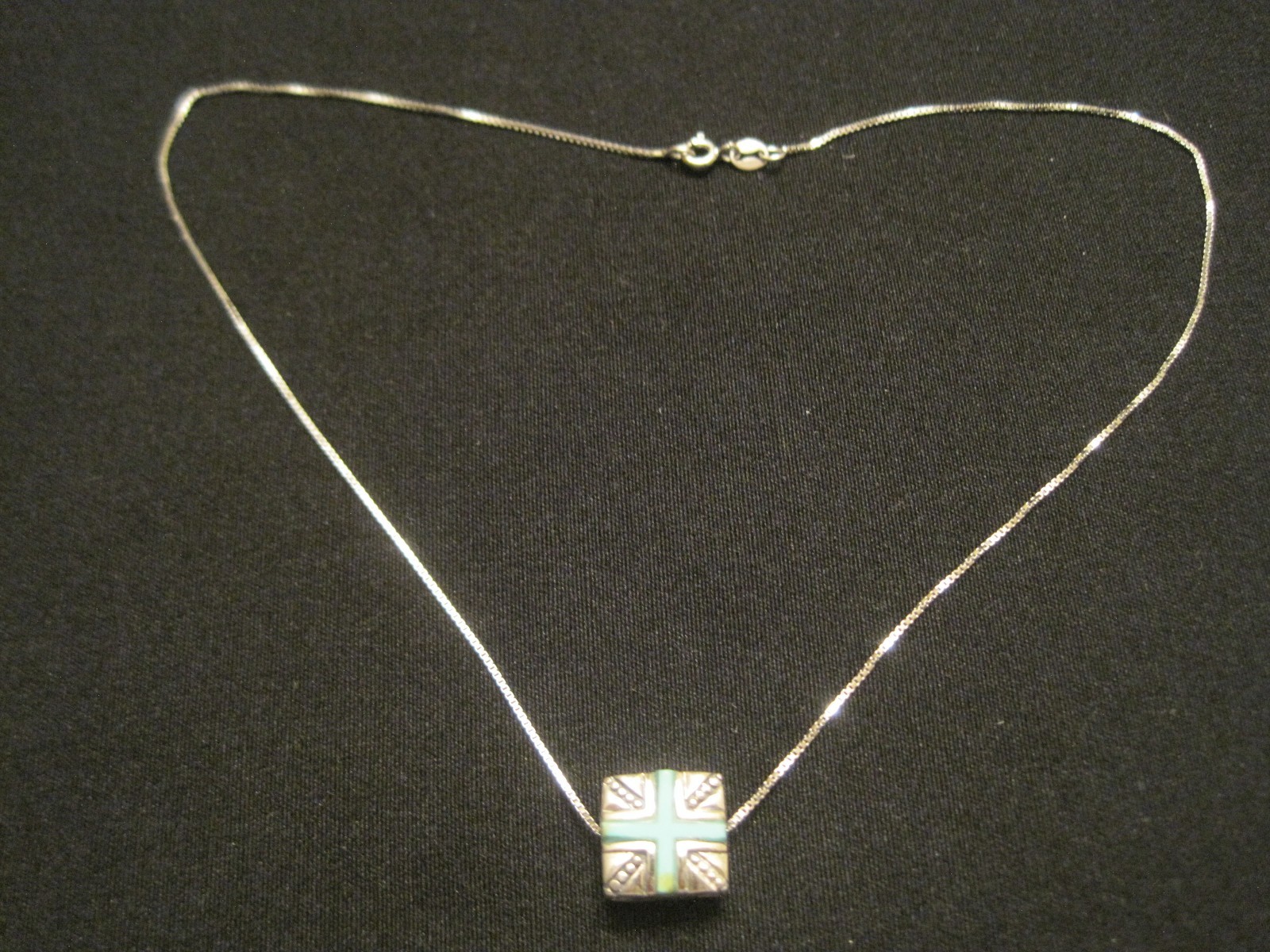 925 Sterling Silver Reversible Cross Necklace 16″ ~Weighs 5.47 Grams