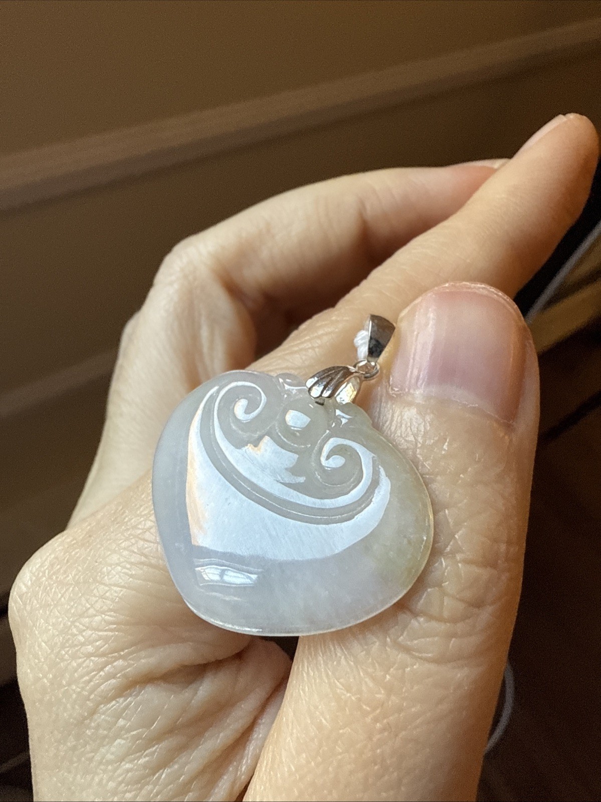 翡翠A貨 untreated Burma Myanmar Grade A Jadeite 老坑冰如意桃心 超冰 Certified S925