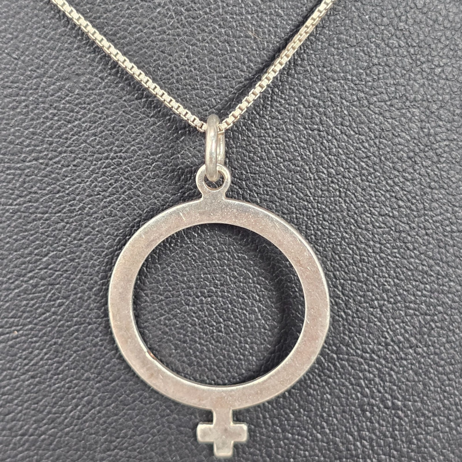 Sterling Silver Female Gender Symbol Pendant Choker Necklace 925 Italy 16″ Chain