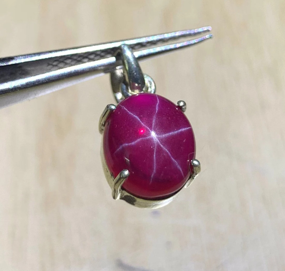 Solid 925 Sterling Silver Beautiful Star Ruby Gemstone Pendant For Men & Women