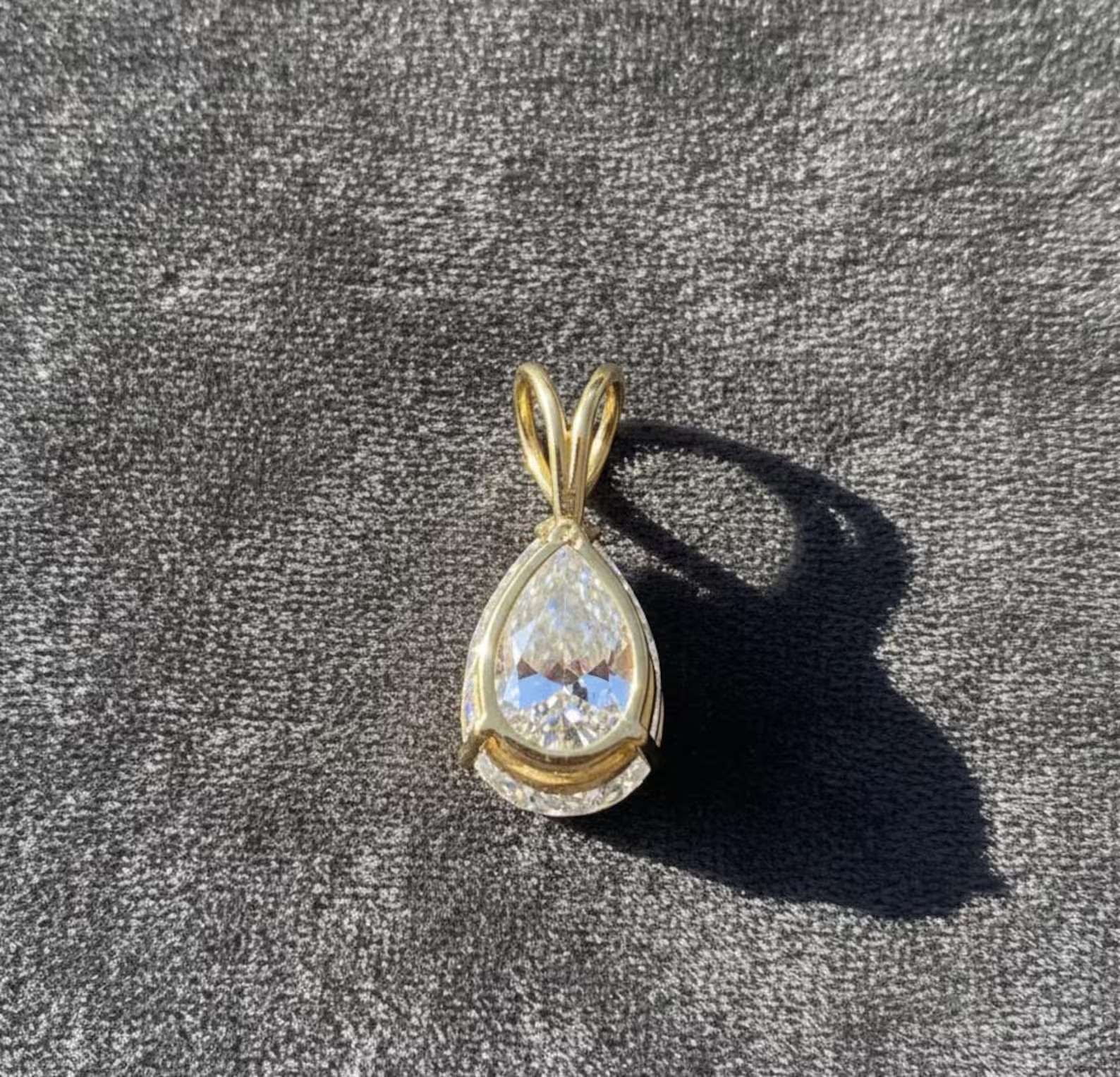 5.00Ct Pear-Cut EF/VS1 Lab Grown Diamond Prong Necklace& Pendant 14k Yellow Gold