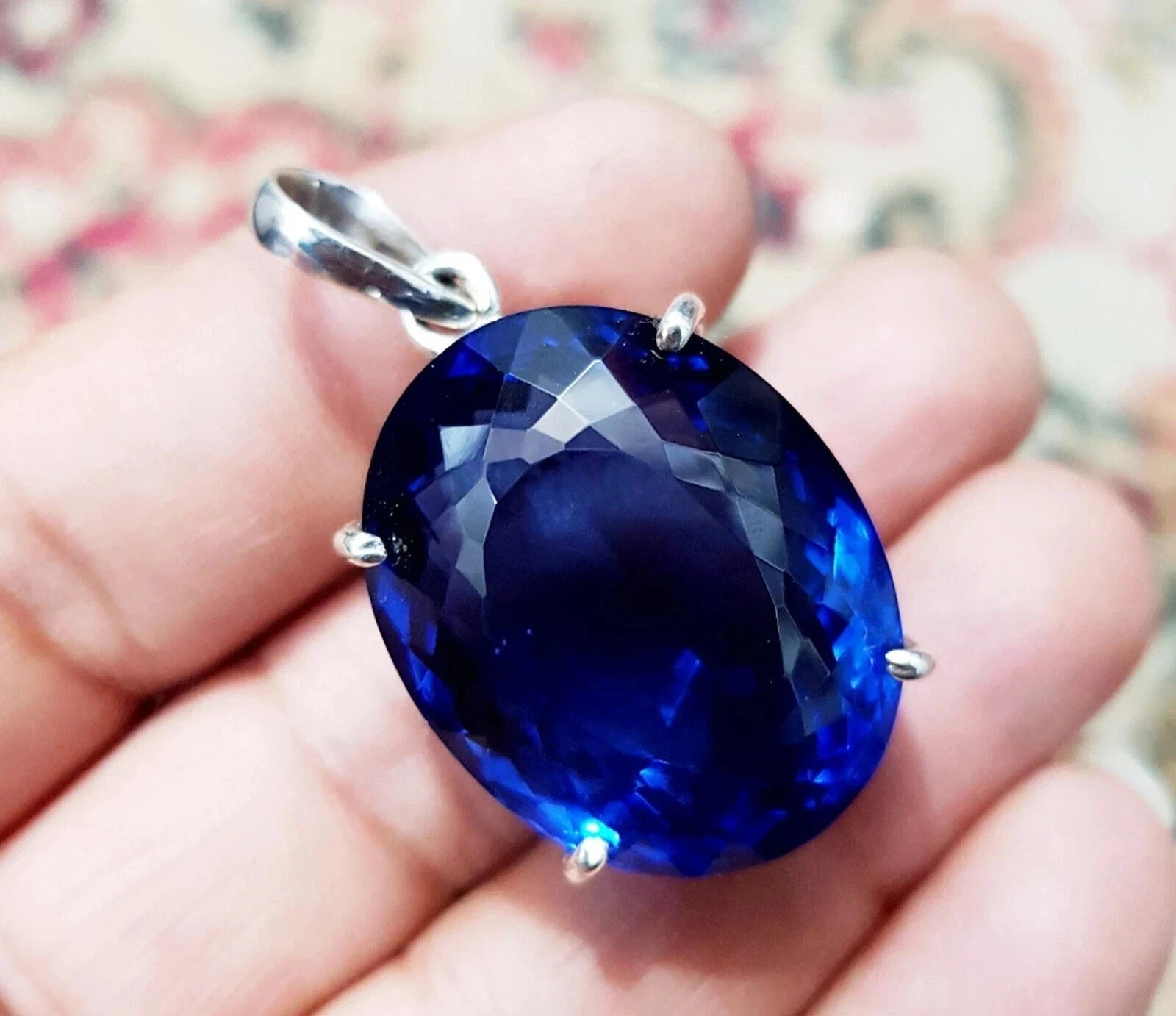 Certified 35 CT Natural Blue Sapphire Oval Cut Gemstone 925 Solid Silver Pendant