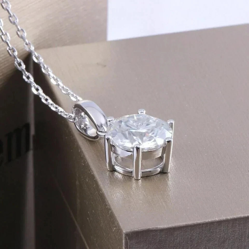3Ct Round Cut Real Moissanit Solitaire Pendant 14K White Gold Finish Free Chain