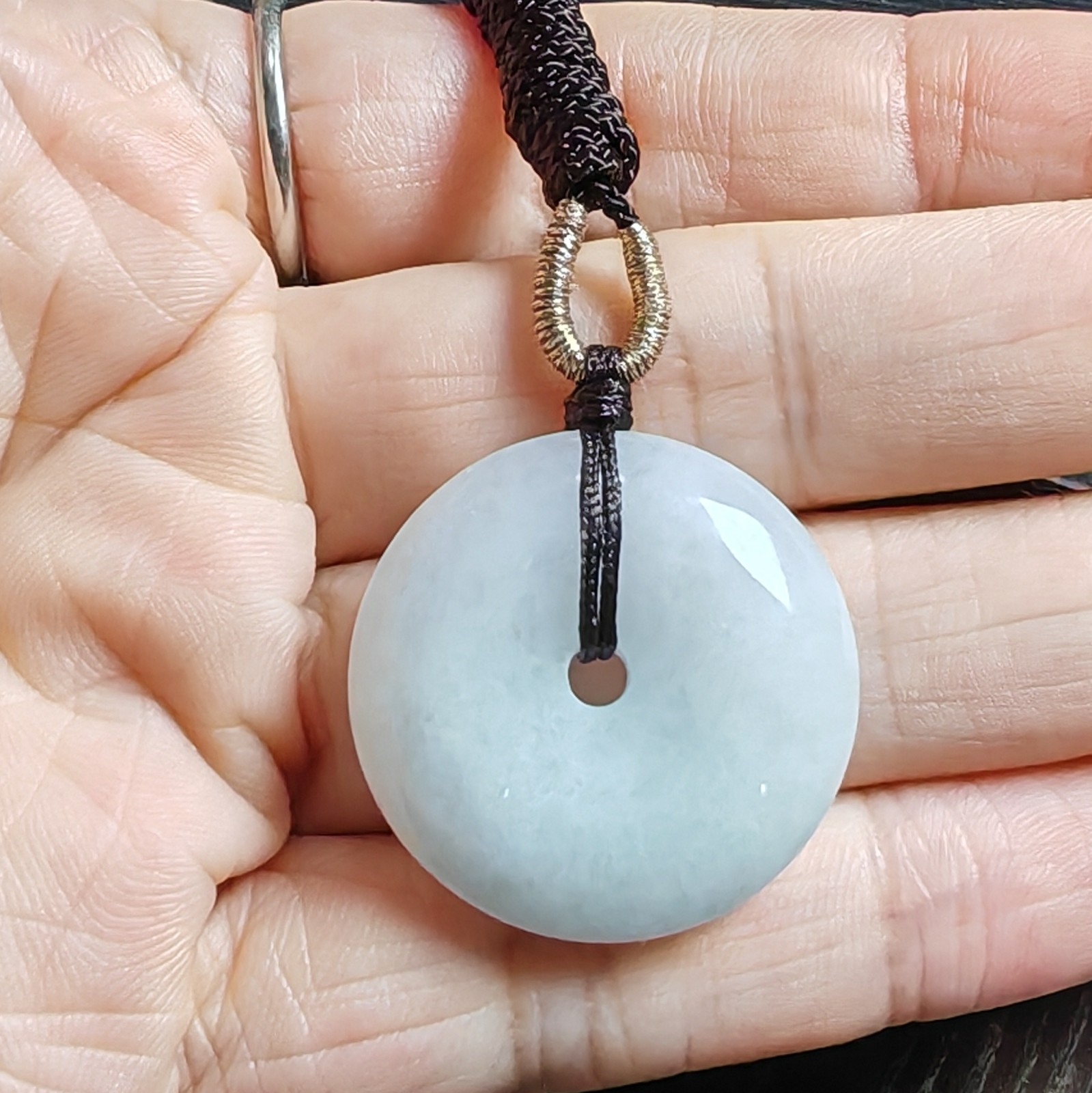 Certified 100% Natural Untreated GradeA Jadeite Jade Feicui pure circular