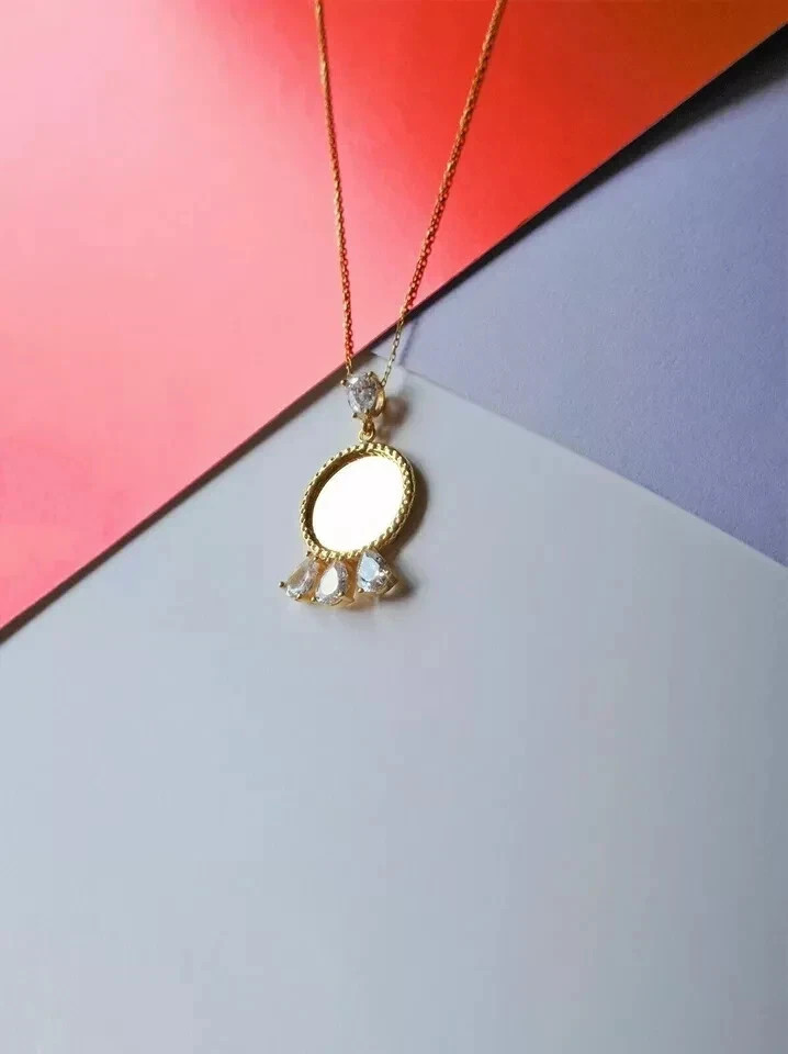 2Ct Pear Cut VVS1 Diamond Memory Pendant 14k Yellow Gold Finish Free 18″ Chain