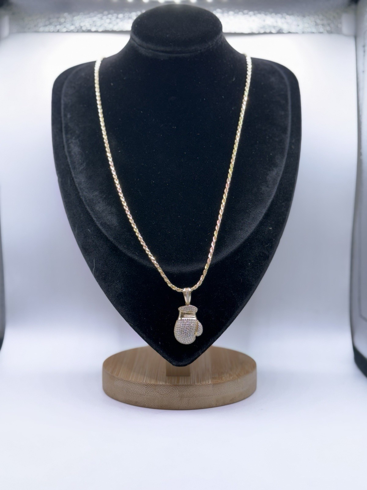 22” 925 Sterling Silver Vermeil Rope Chain w/ Moissnaite Boxing Glove 2.5mm