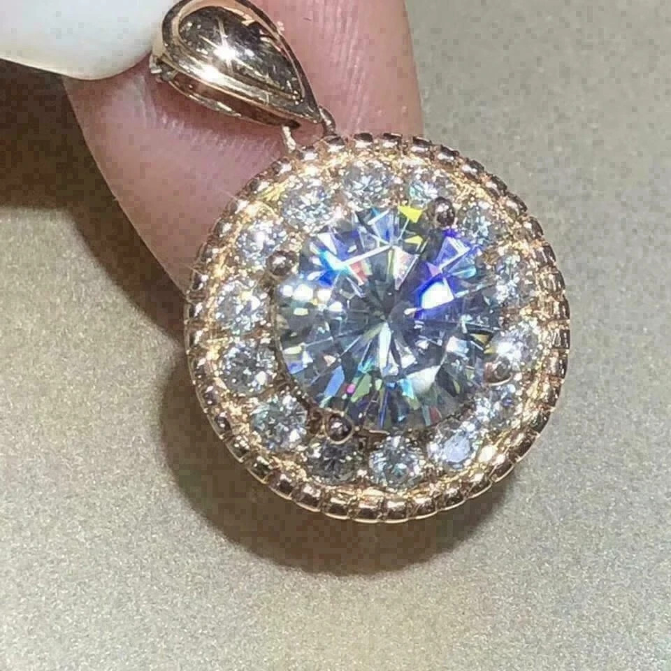 2Ct Round Cut VVS1/D Diamond Halo Pendant 18″ Free Chain 14K Yellow Gold Finish