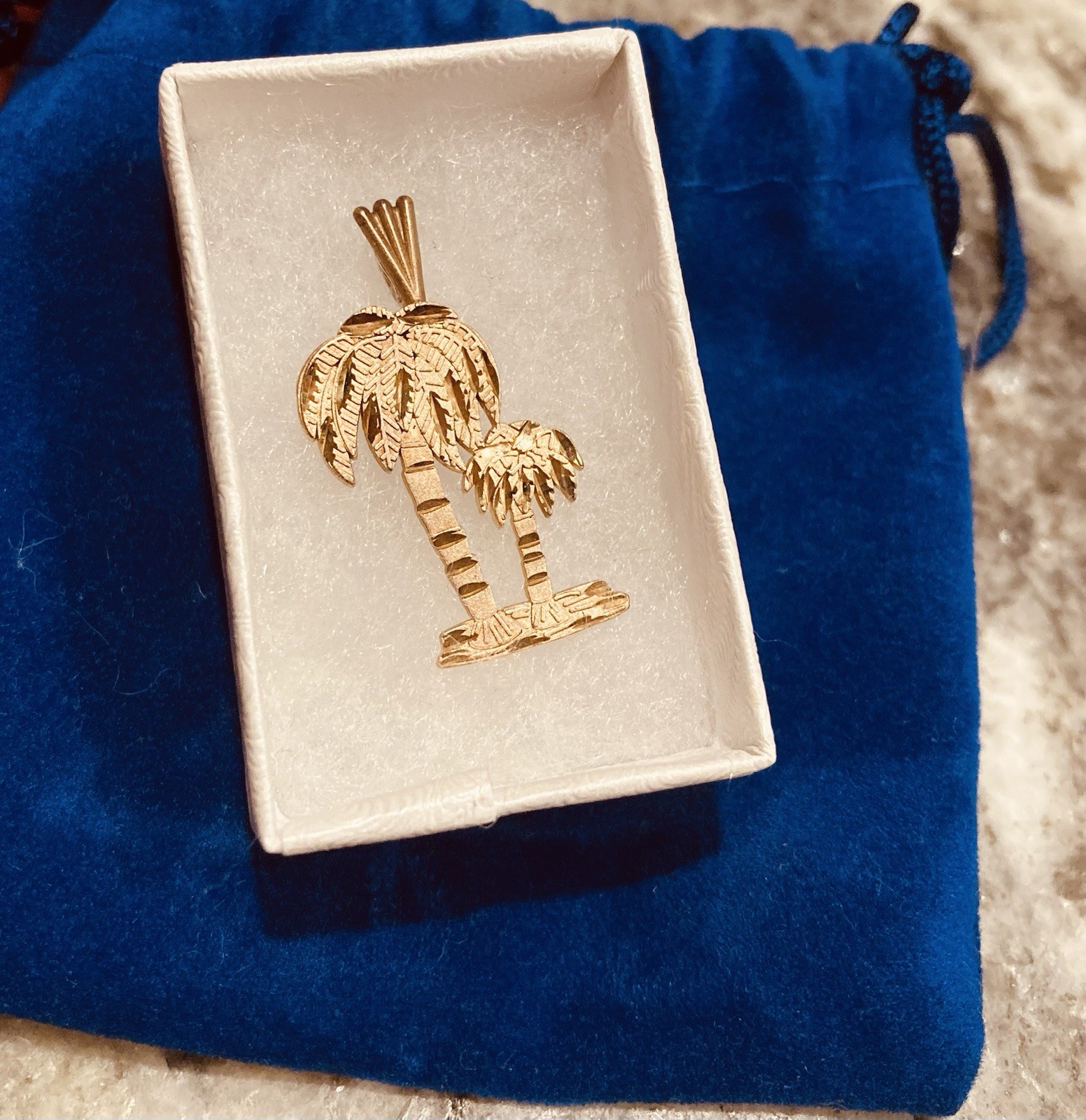 14k Gold Vintage Michael Anthony Diamond Cut Palm Tree Pendant