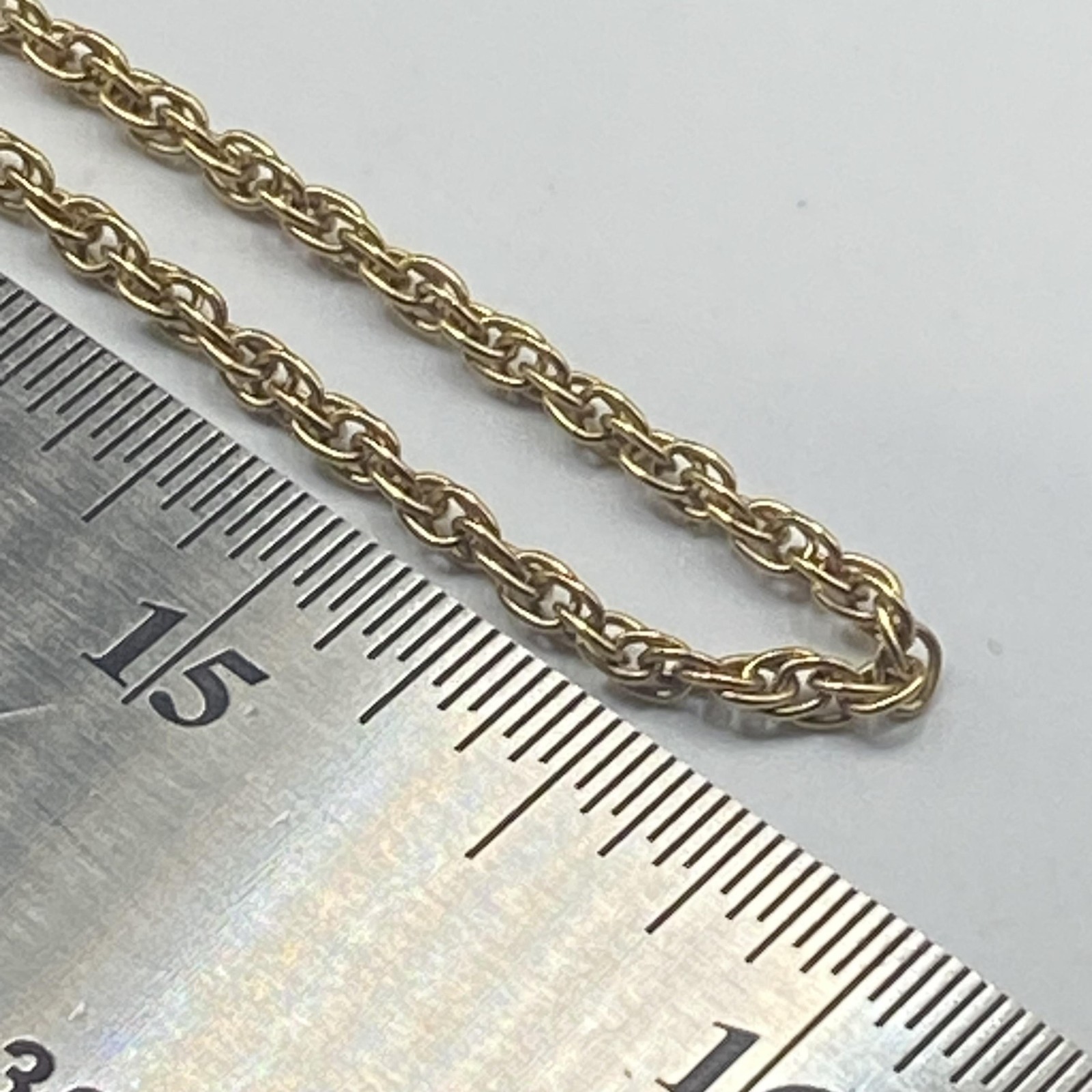 Avon Gold Tone Chain Necklace 32 In Womens Spring Ring Clasp Fashion Jewelry