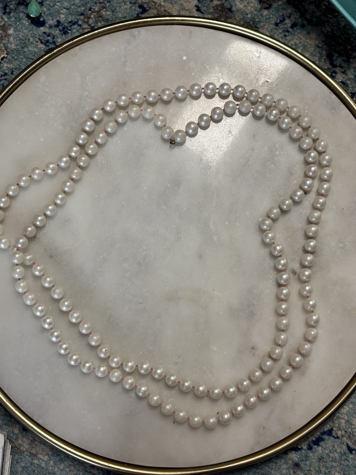 Vintage Long Faux Pearl Beaded Necklace – Classic White Plastic Strand Retro