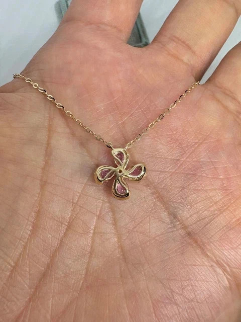 1.30Ct Pear Cut Lab Created Pink Sapphire Flower Pendant 14K Yellow Gold Plated