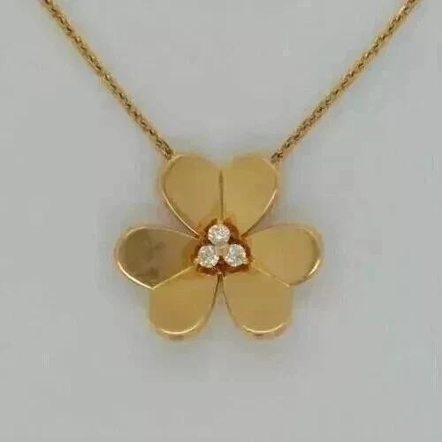 14k Yellow Gold Plated Flower Pendant Women’s 1Ct Round Cut Lab Grown Diamond