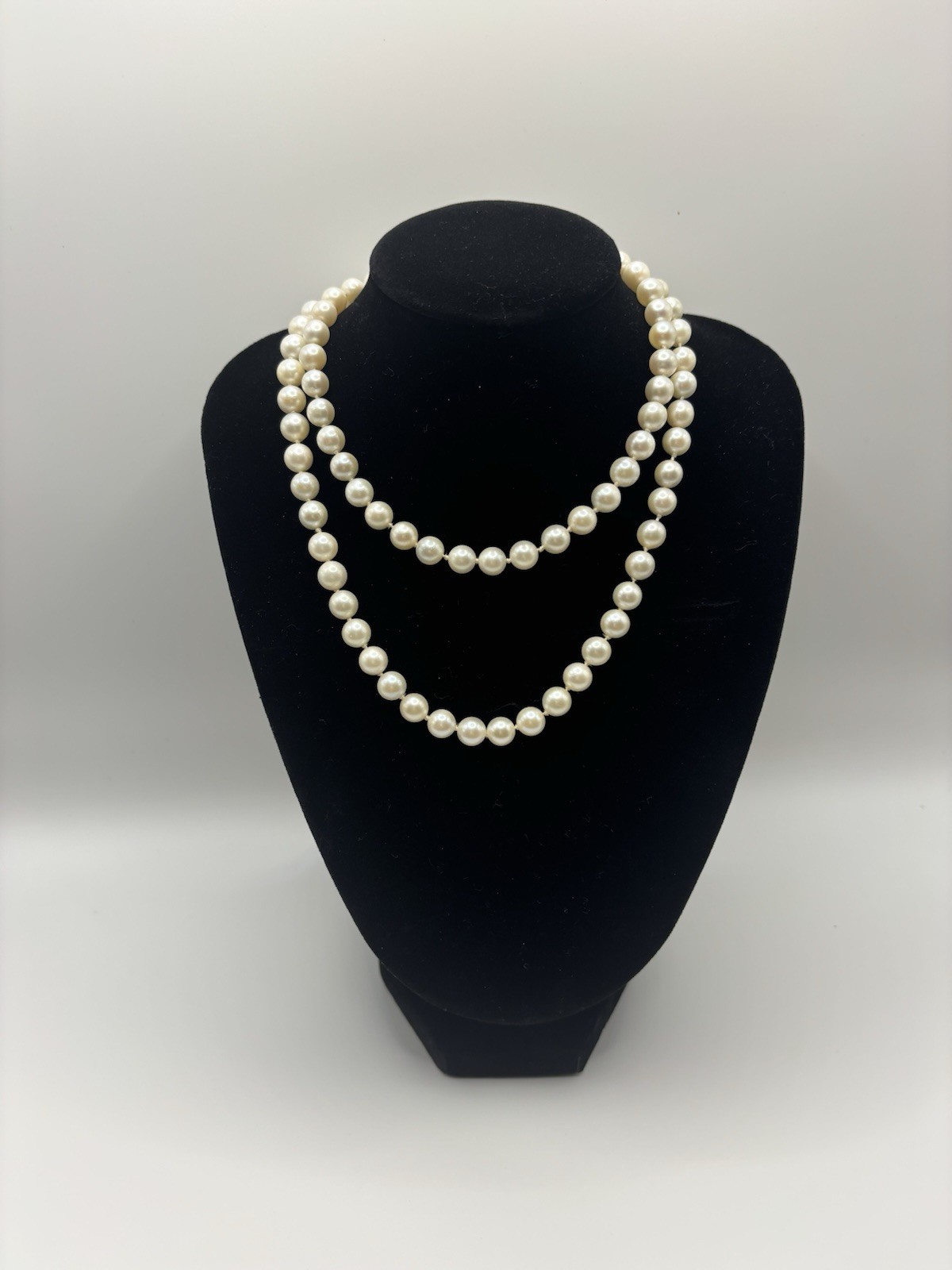 Genuine Saltwater Pearl Necklace 14k Gold Clasp, Vintage Culture Pearl Strand￼