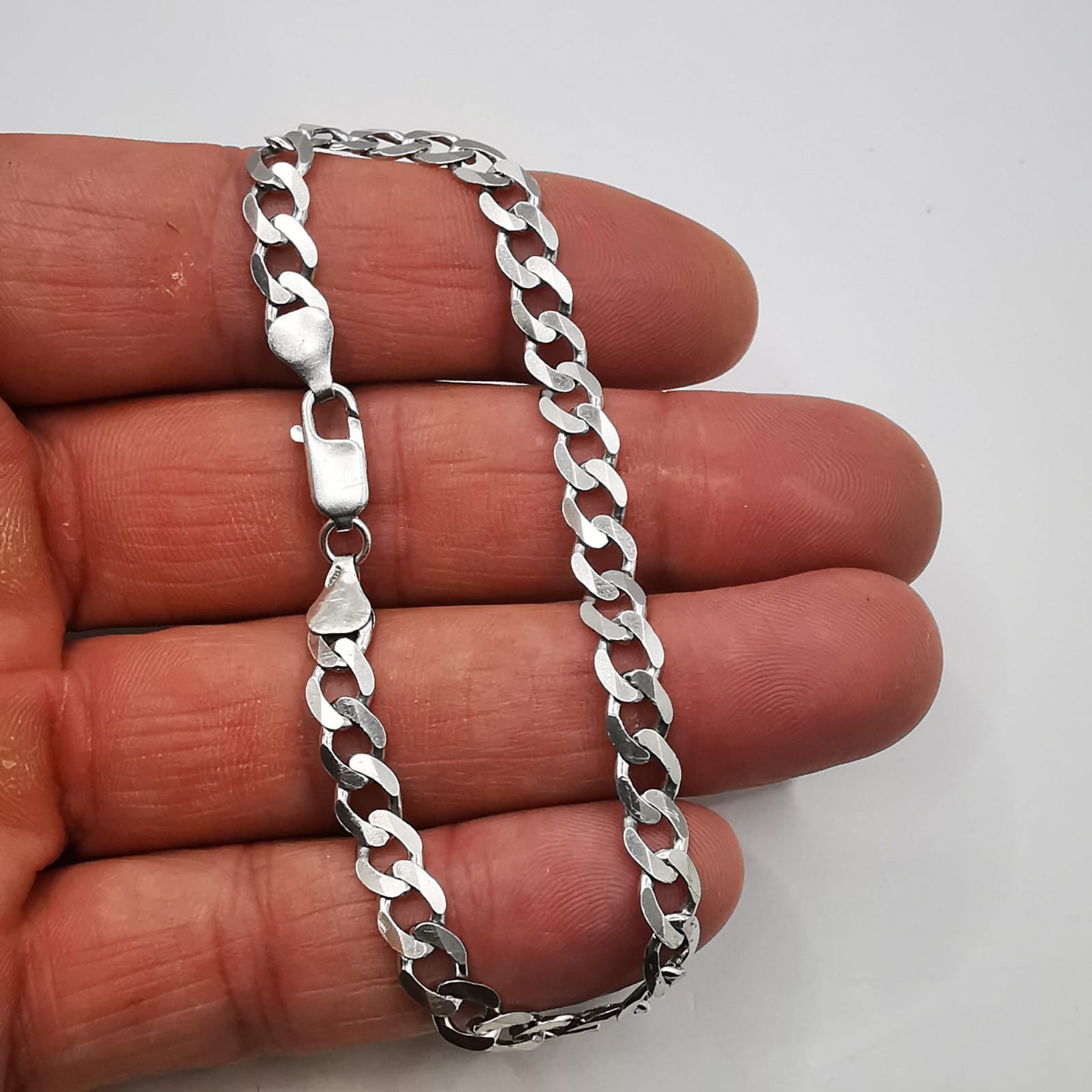 “Solid 925 Sterling Silver Curb Link Bracelet, 7.92g, High Quality Jewelry”