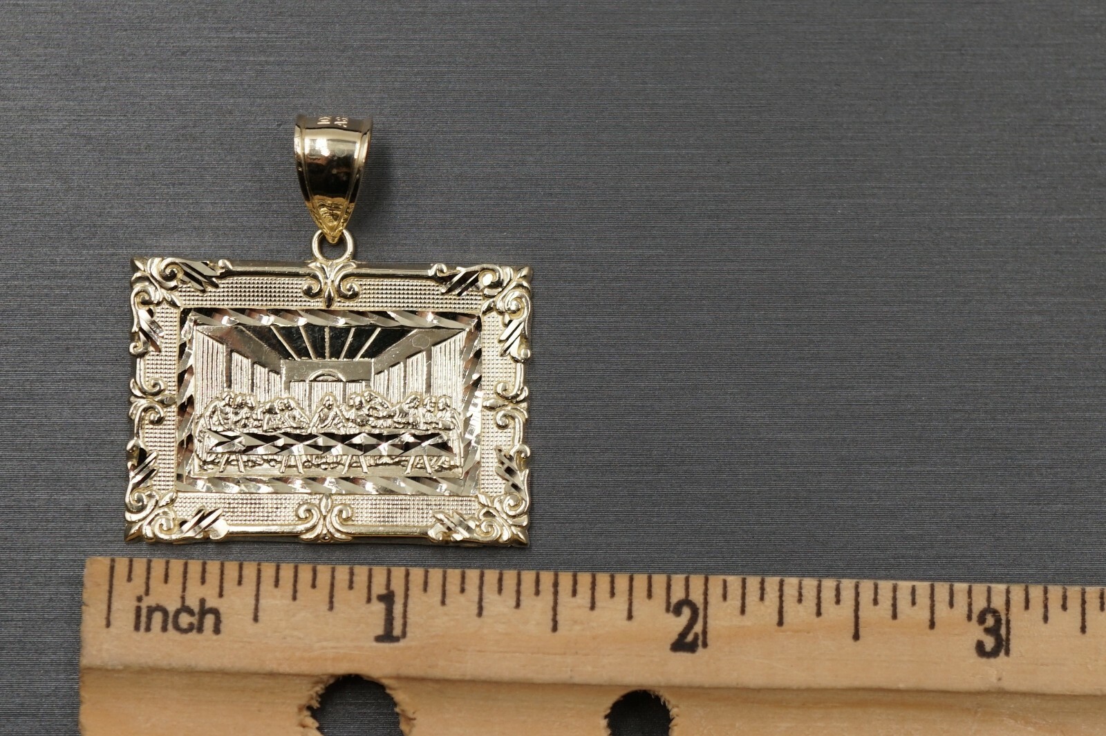 10K Solid Yellow Gold 1.45″ Diamond Cut Picture Flame Last Supper Charm Pendant.