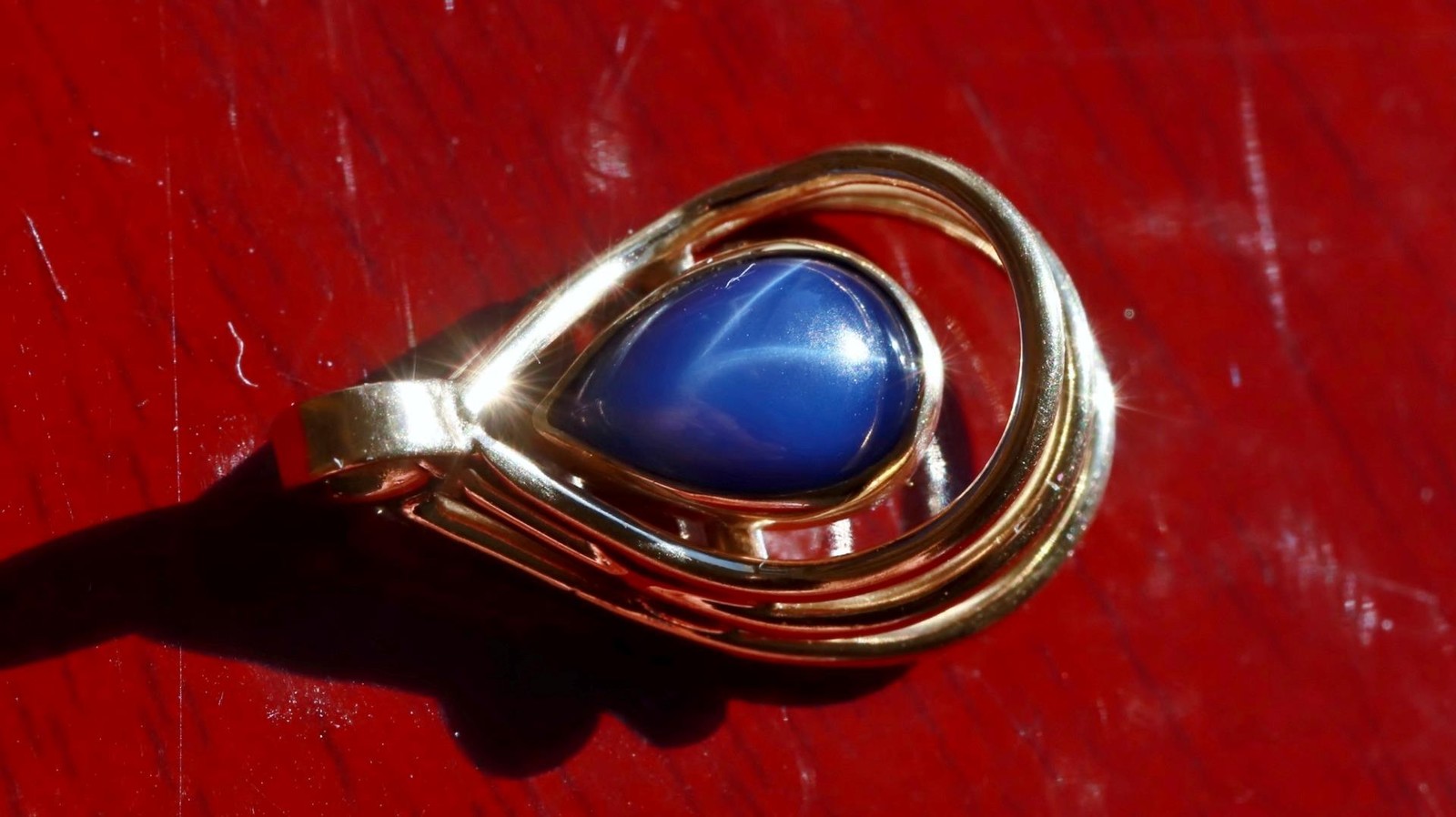 14k yellow gold pendant 1.45ct lab created blue star sapphire charm 2.45gr N3738
