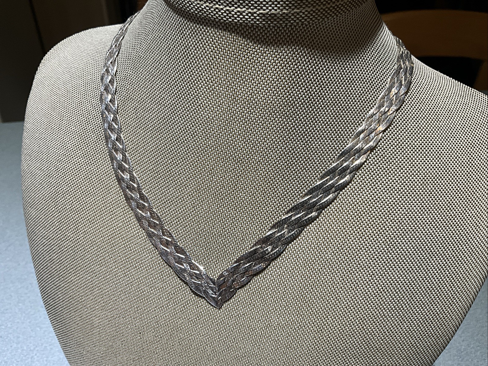 10mm Wide Braided Herringbone Italy Sterling Silver V-SHAPE CHOKER NECKLACE 16g