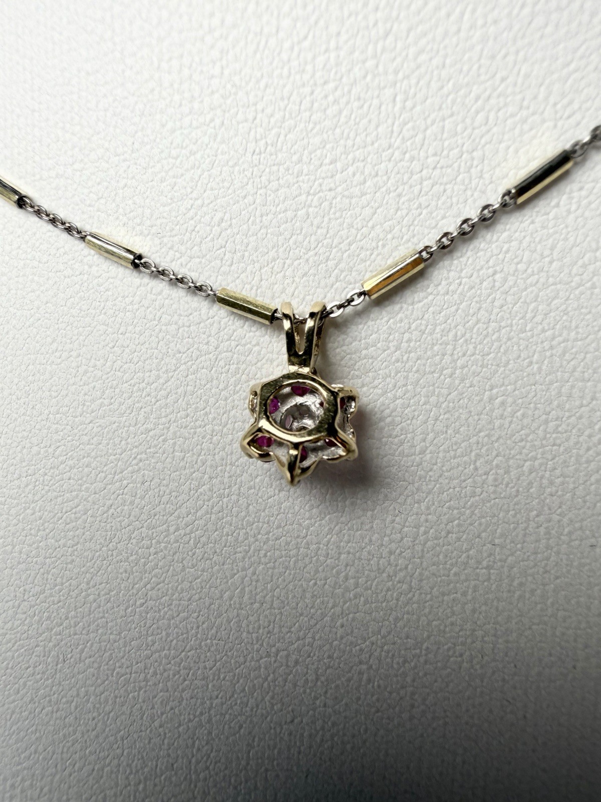 10K Yellow Gold Natural Ruby Diamond Floral Cluster Flower Pendant Charm 0.66g