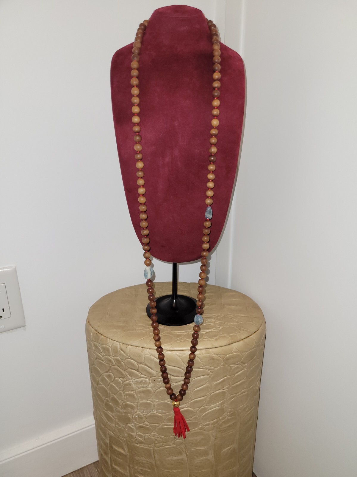 AUTHENTIC BUDDHA MAMA 20K GOLD WITH WOOD BEADS & UNKNOWN STONES BUDDHIST $3000+