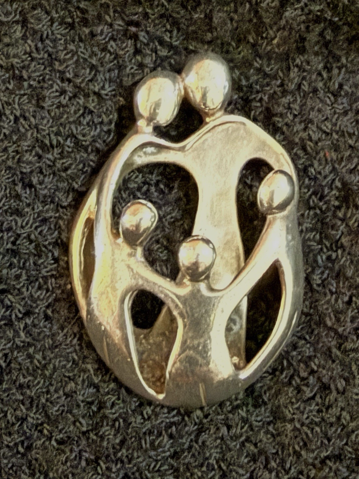 Carolyn Pollack “Happy Family” 925 Sterling Silver Oval Charm Pendant
