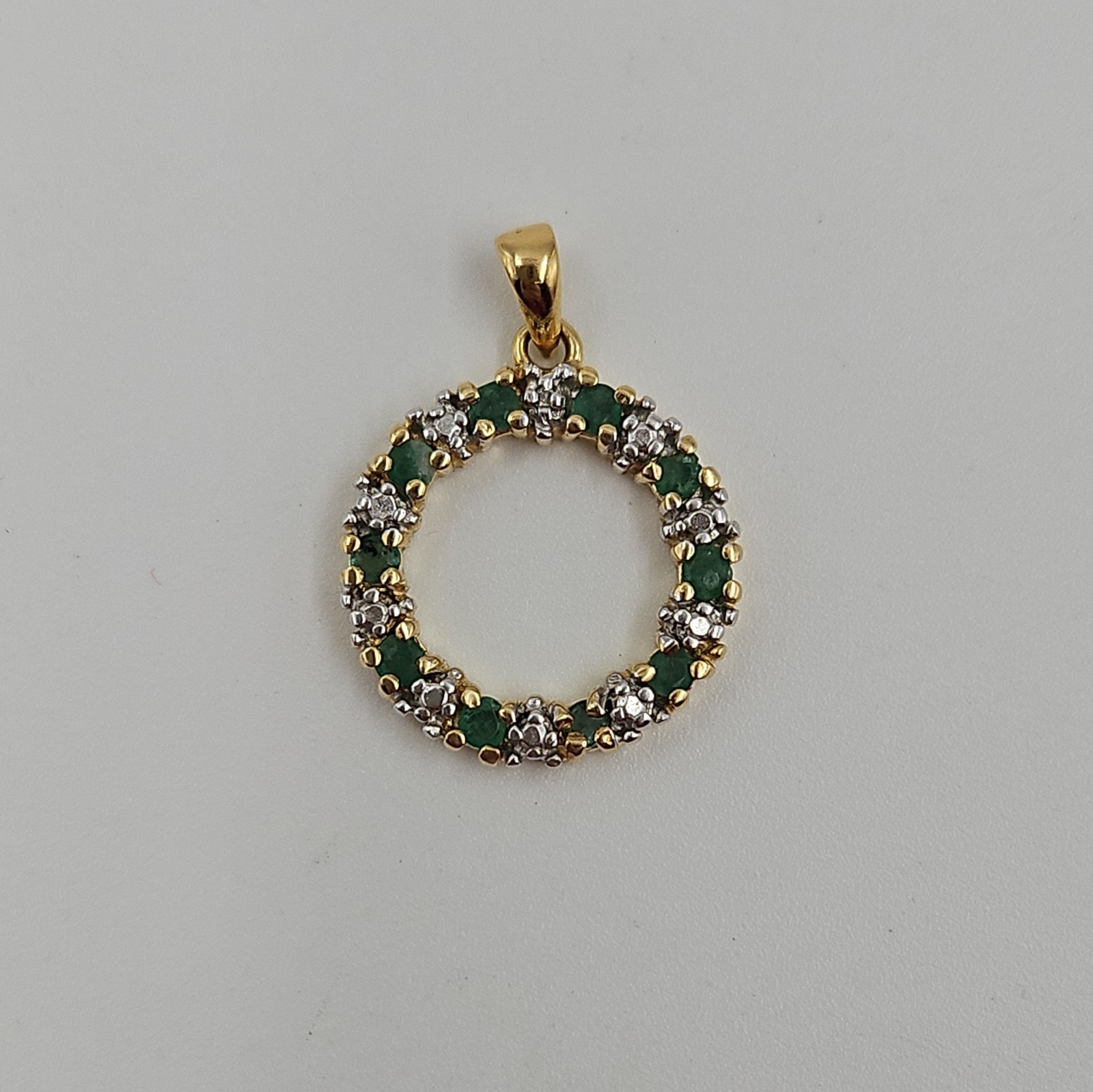 Ross Simon Sterling Silver Green Tourmaline Circle Pendant