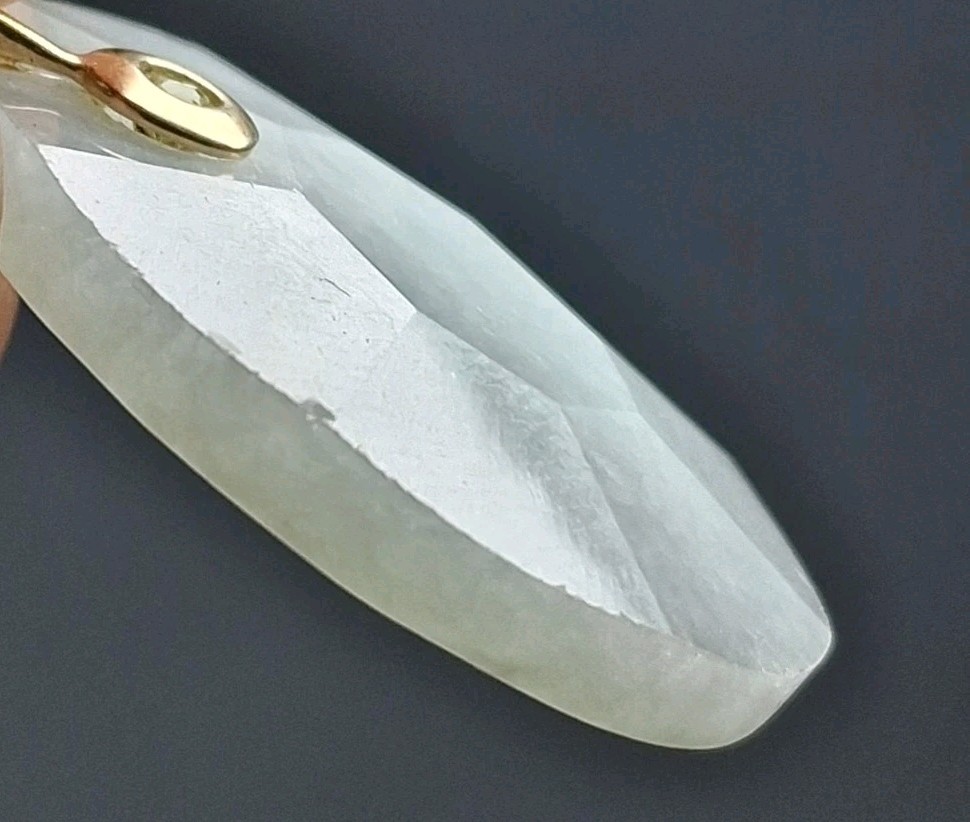 10K Yellow Gold Peridot And Diamond Jade Pendant Faceted