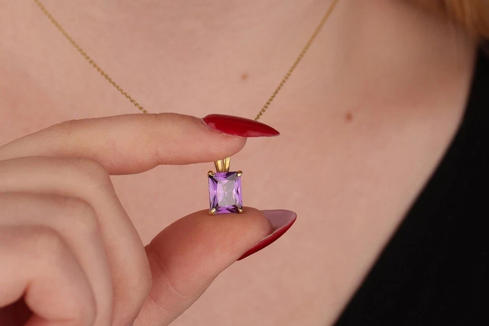 2 Ct Emerald Lab Created Purple Amethyst Women’s Pendant 14K Yellow Gold Plated