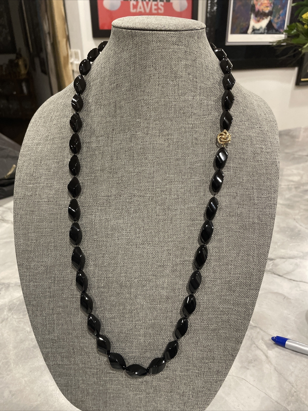 CLASSIC BLACK ONYX KNOTTED BEAD NECKLACE ~ 32 in Long 14 K YELLOW GOLD CLASP.